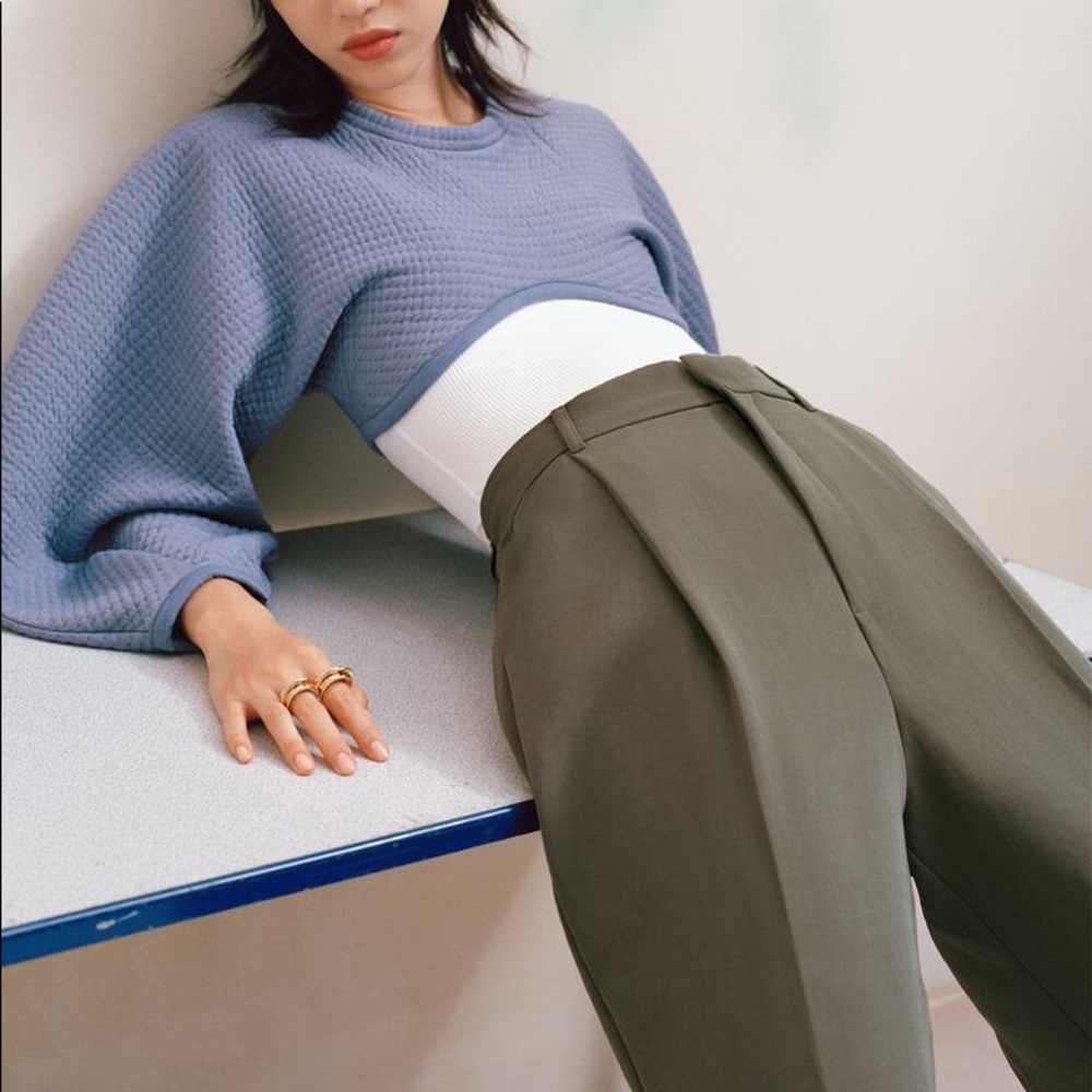 Zara blue long sleeve crop top sweatshirt (S)